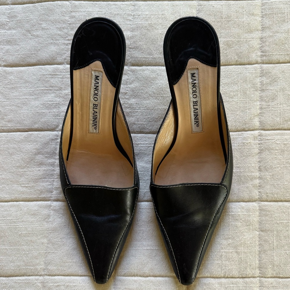 Manolo Blahnik Black Kitten Heel Mules • Size 37